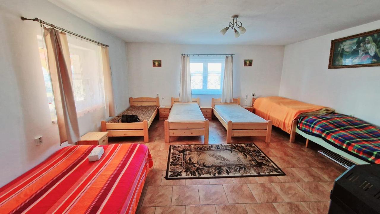 Chata Nad Lanovkou Apartment Oravska Lesna Exterior photo